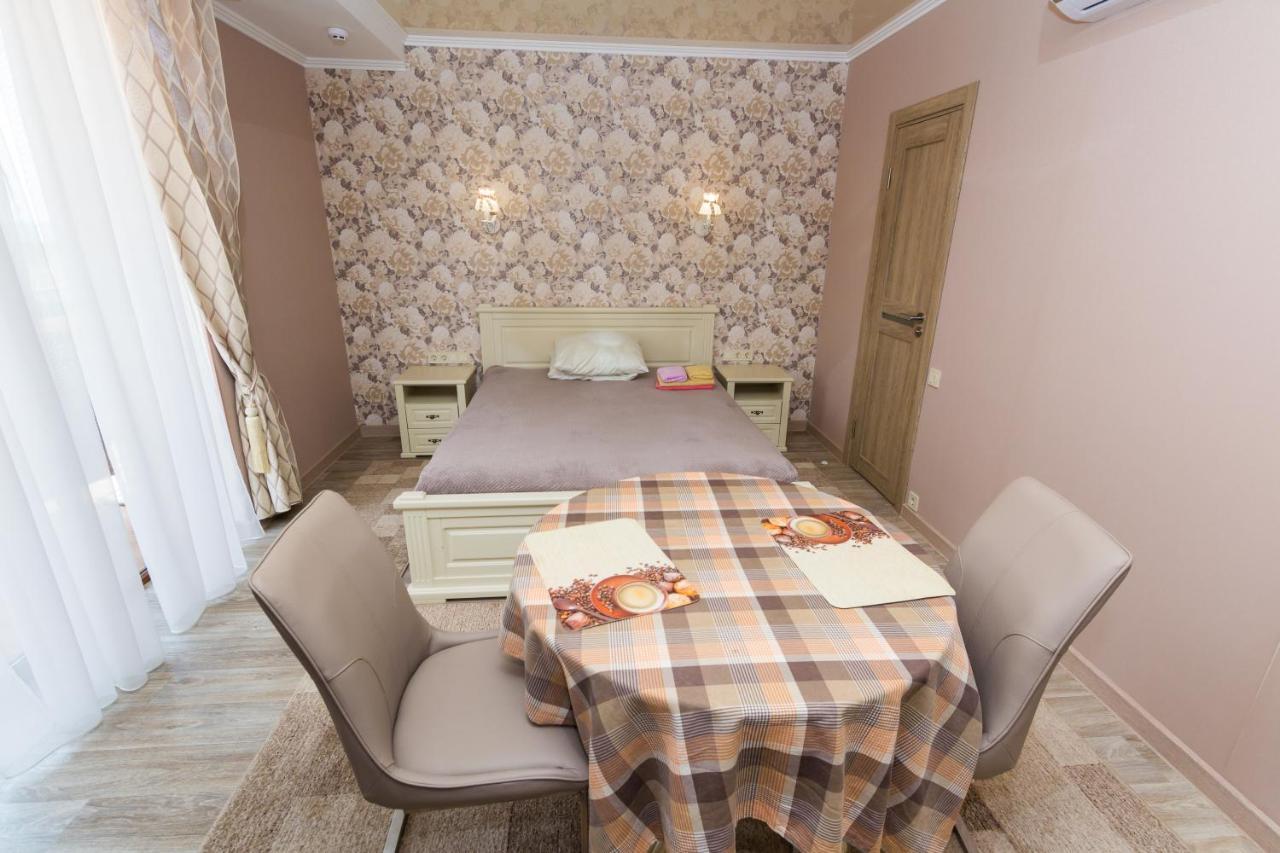 Парк-Отель Коттеджи Меркурий Hrybivka Esterno foto